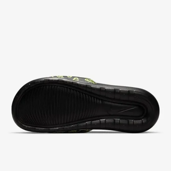 Тапочки Nike Victori One CN9678-010