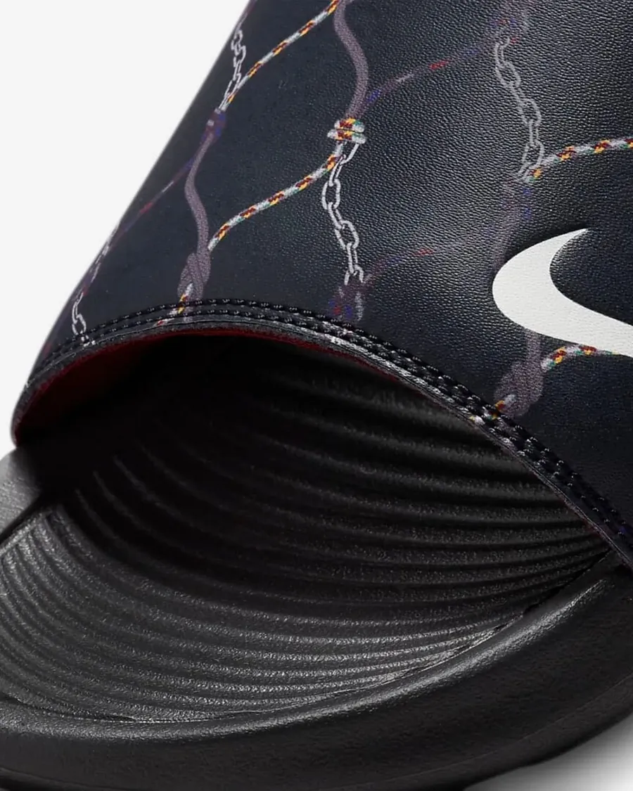 Тапочки Nike Victori One CN9678-011