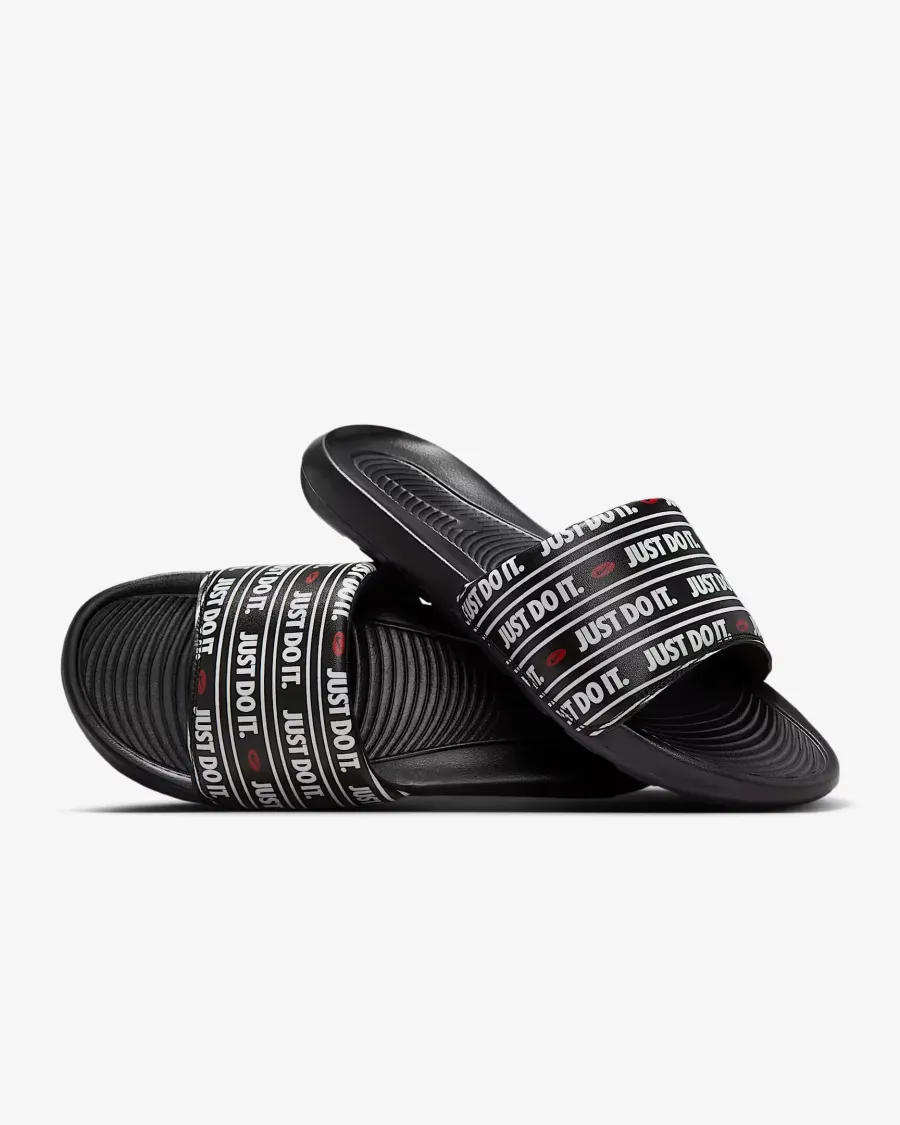 Тапочки Nike Victori One CN9678-015