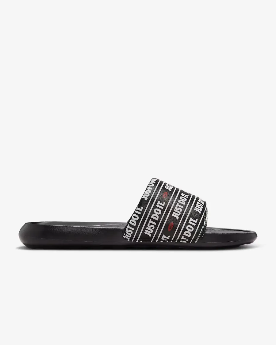 Тапочки Nike Victori One CN9678-015