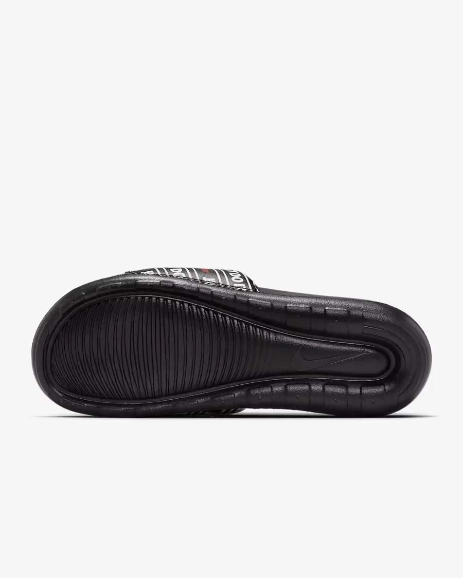Тапочки Nike Victori One CN9678-015