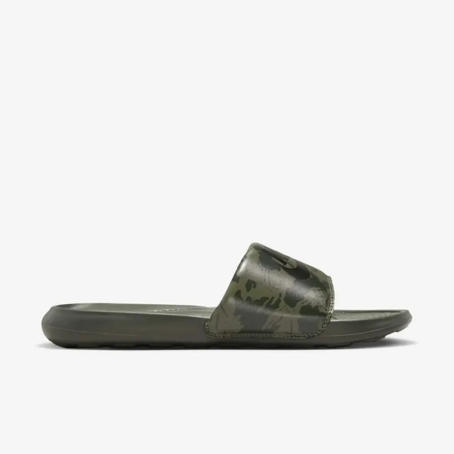 Тапочки Nike Victori One CN9678-200