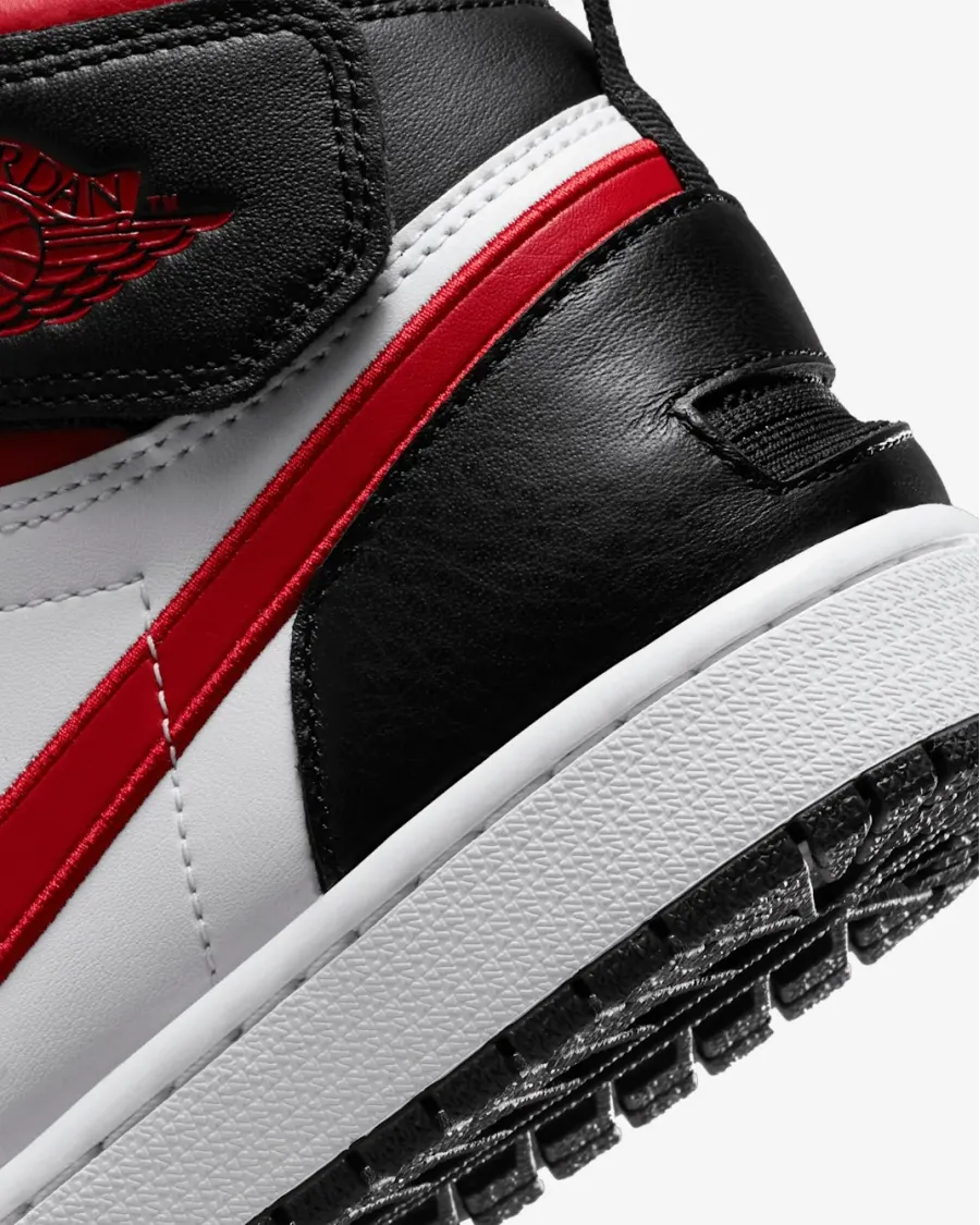 Кросівки Nike Air Jordan 1 Hi FlyEase CQ3835-061