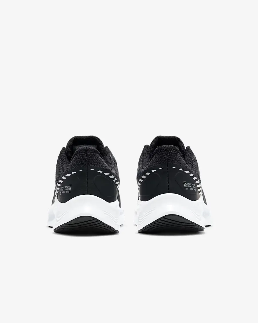 Кросівки Nike Quest 3 Shield CQ8894-001