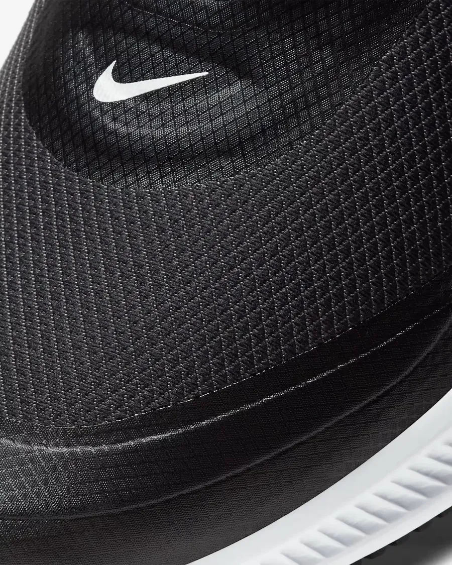 Кросівки Nike Quest 3 Shield CQ8894-001