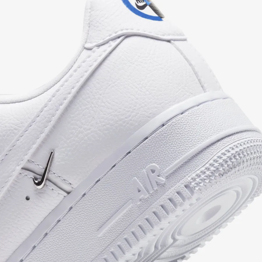 Кросівки Nike Air Force 1 LX CT1990-100