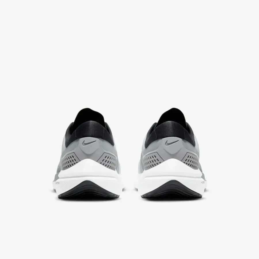 Кросівки Nike Air Zoom Vomero 15 CU1855-003