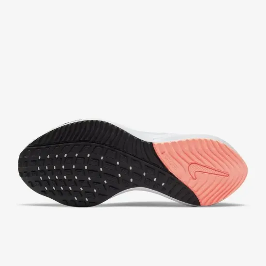 Кросівки Nike Air Zoom Vomero 15 CU1856-102