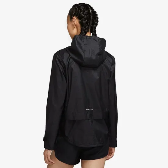 Куртка Nike Essential Running CU3217-010