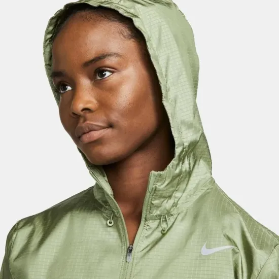 Куртка Nike Essential Running CU3217-386
