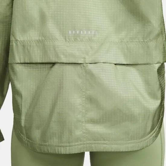 Куртка Nike Essential Running CU3217-386