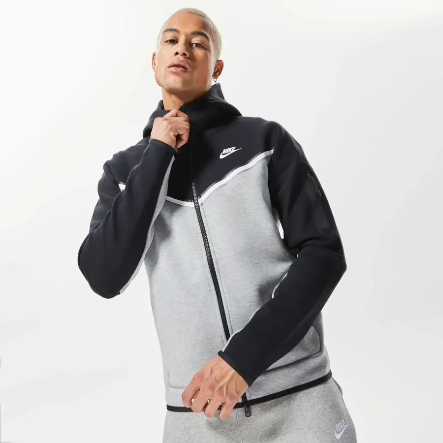 Кофта Nike Sportswear Tech Fleece Full-Zip CU4489-016