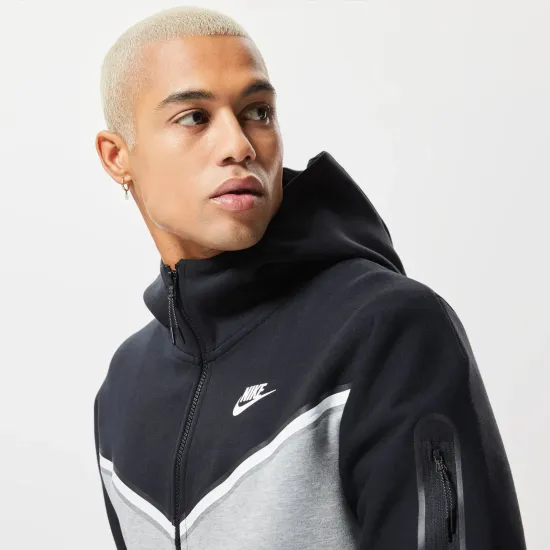 Кофта Nike Sportswear Tech Fleece Full-Zip CU4489-016