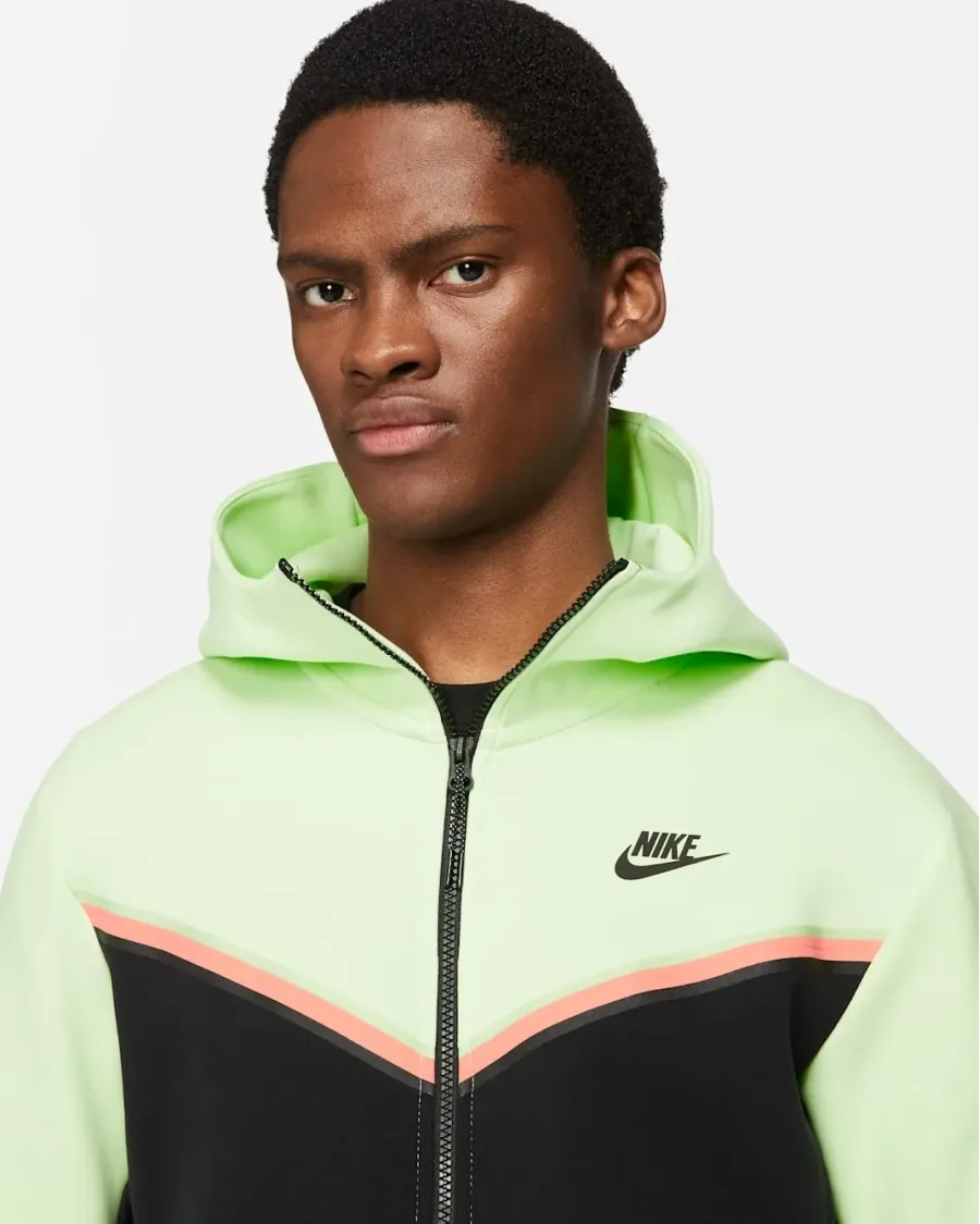 Кофта Nike Sportswear Tech Fleece Full-Zip CU4489-303