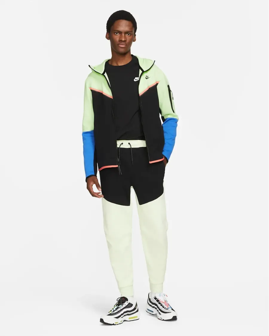 Кофта Nike Sportswear Tech Fleece Full-Zip CU4489-303