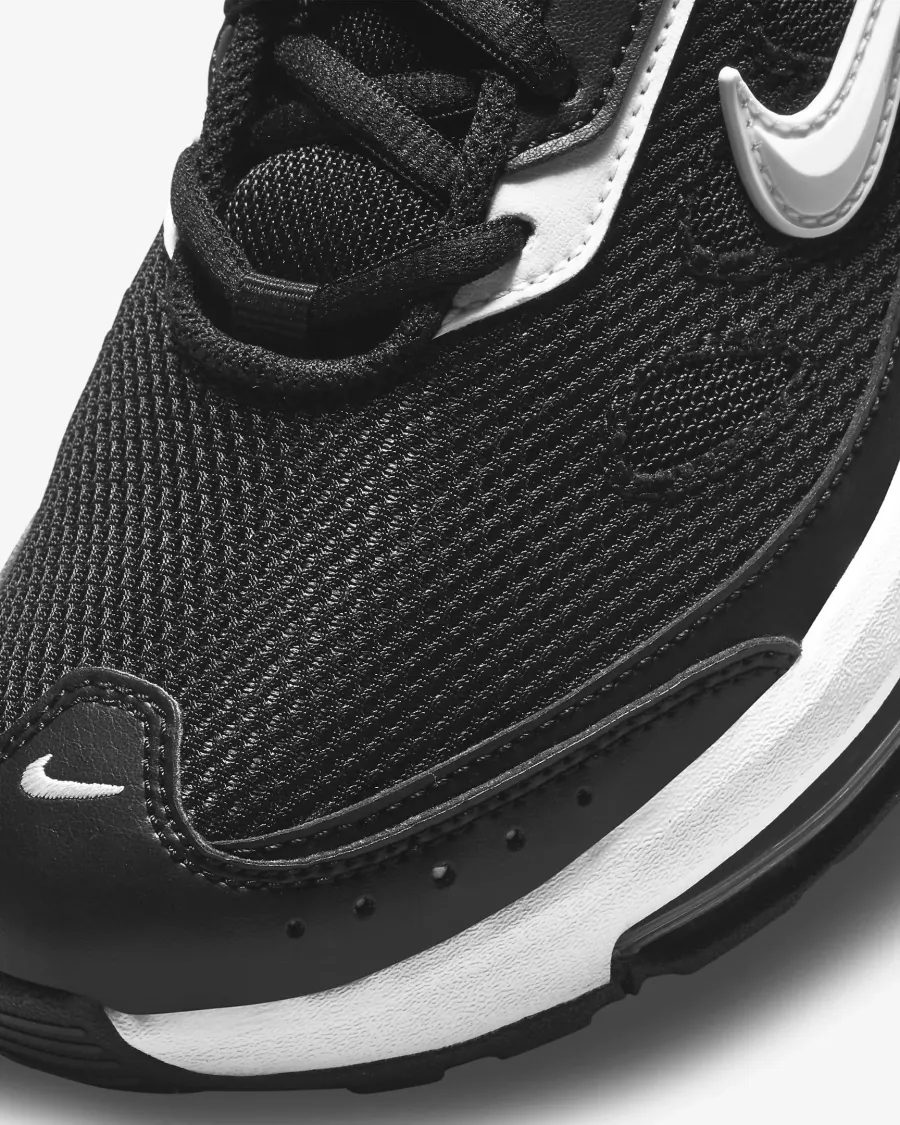 Кросівки Nike Air Max AP CU4870-001