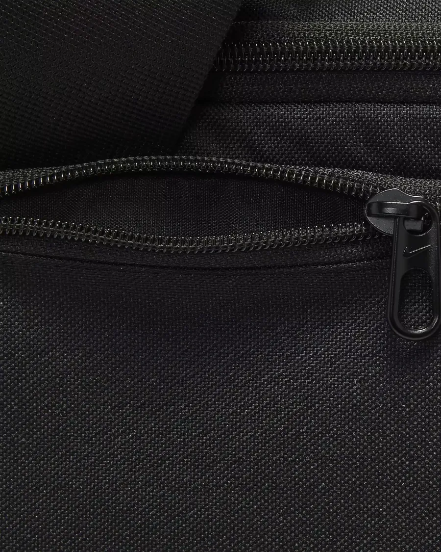 Сумка Nike Academy Team Duffel CU8087-010