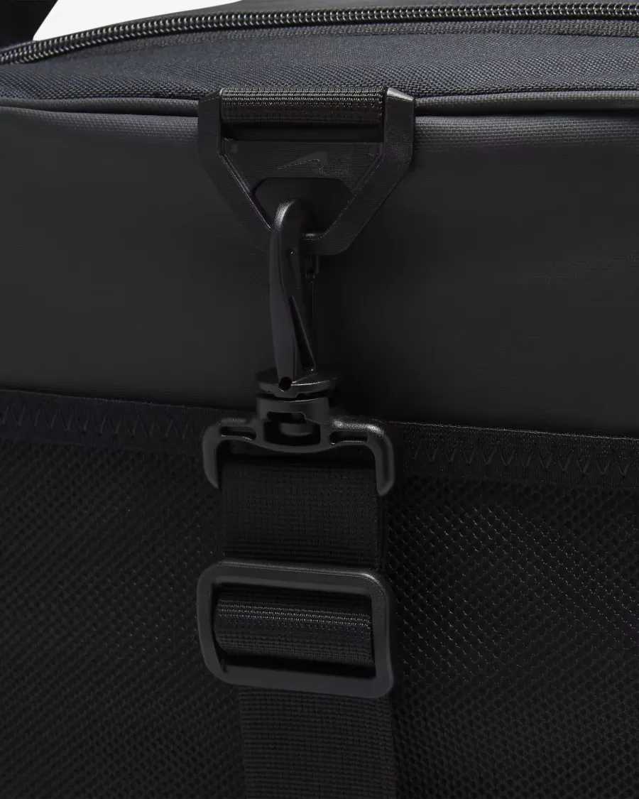 Спортивна сумка Nike Academy Team Duffel Bag CU8089-010