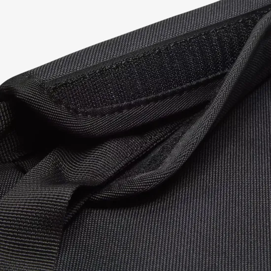 Спортивна сумка Nike Academy Team Duffel Bag CU8089-010