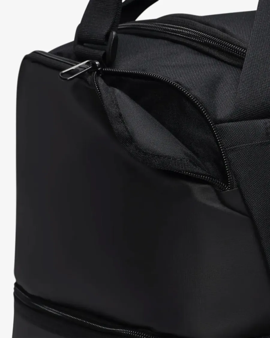 Сумка Nike Academy Team M Hardcase CU8096-010