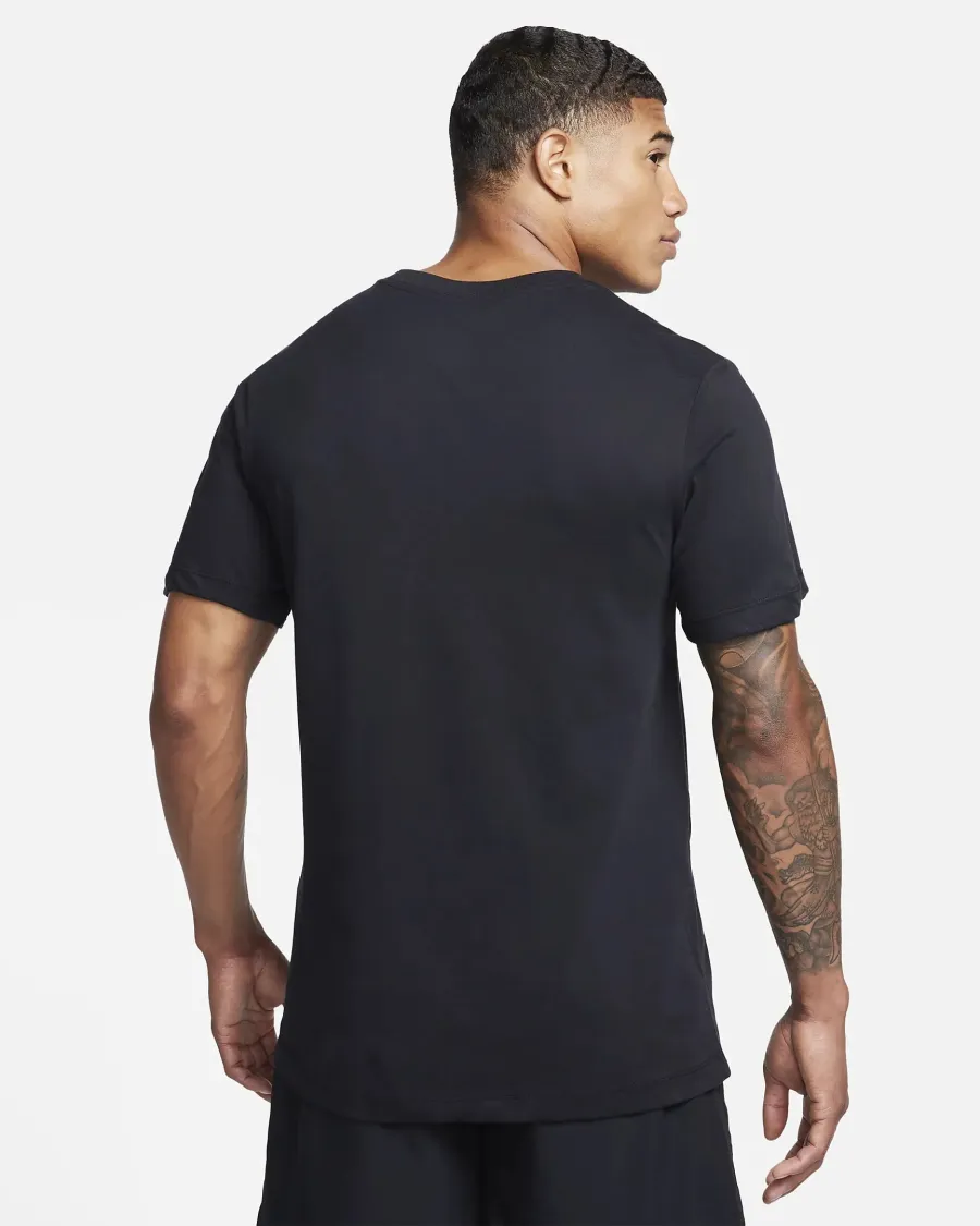 Футболка Nike Dri-FIT Tee CW0945-010
