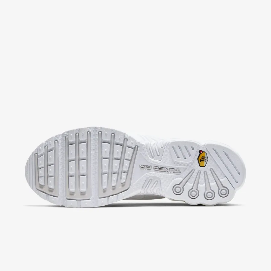 Кросівки Nike Air Max Plus 3 CW1417-100