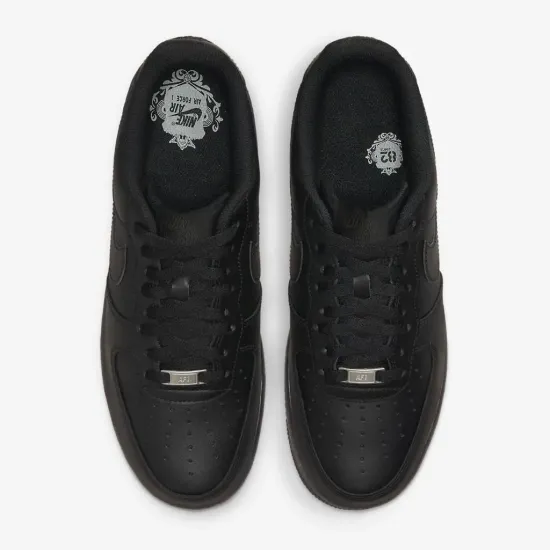 Кросівки Nike Air Force 1 07 CW2288-001