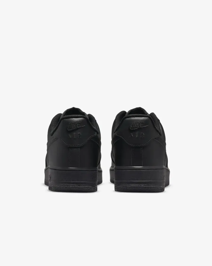 Кросівки Nike Air Force 1 07 CW2288-001