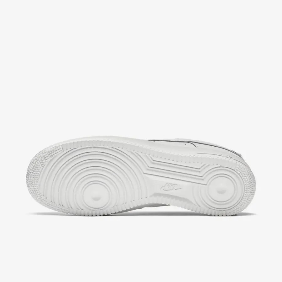 Кросівки Nike Air Force 1 07 CW2288-111