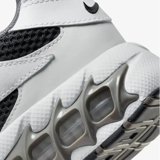 Кросівки Nike Zoom Air Fire CW3876-004