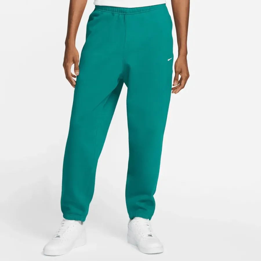 Штани Nike Solo Swoosh CW5460-340
