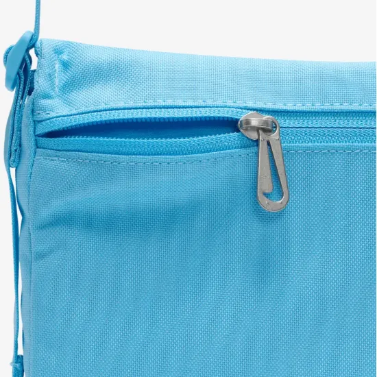 Сумка через плече Nike Sportswear Futura 365 Cross-Body Bag CW9300-407
