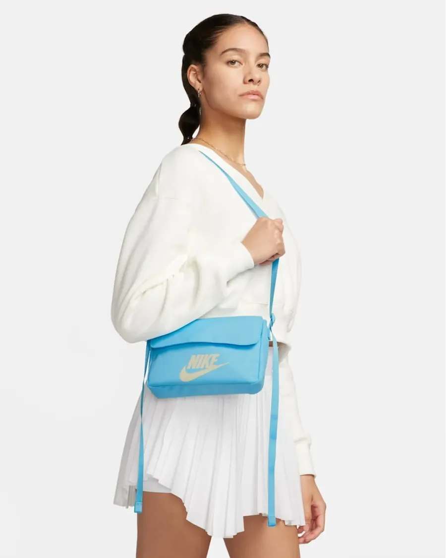 Сумка через плече Nike Sportswear Futura 365 Cross-Body Bag CW9300-407