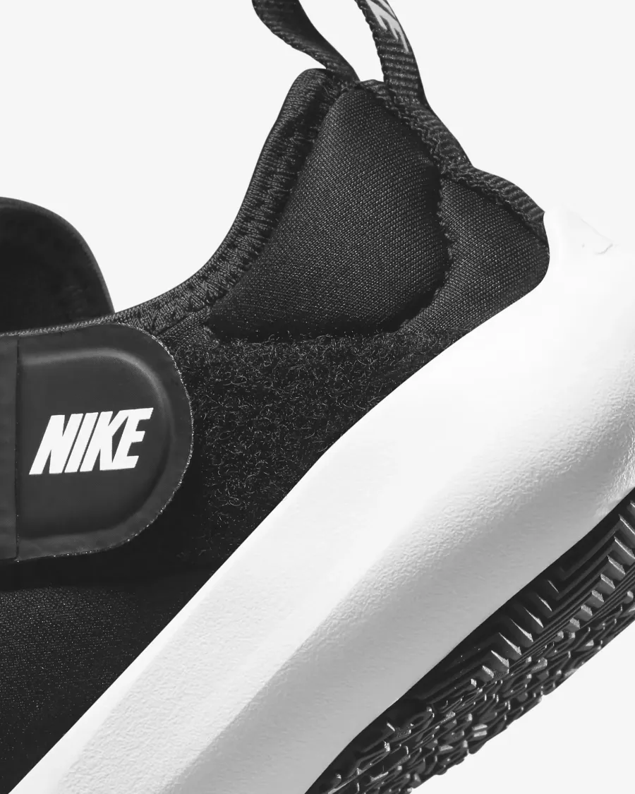 Кросівки Nike Flex Advance CZ0186-002