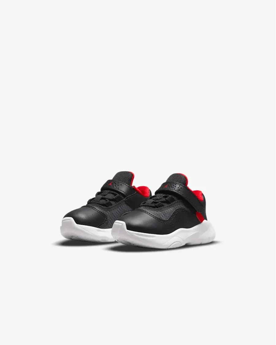 Кросівки Nike Air Jordan 11 CMFT Low CZ0906-006