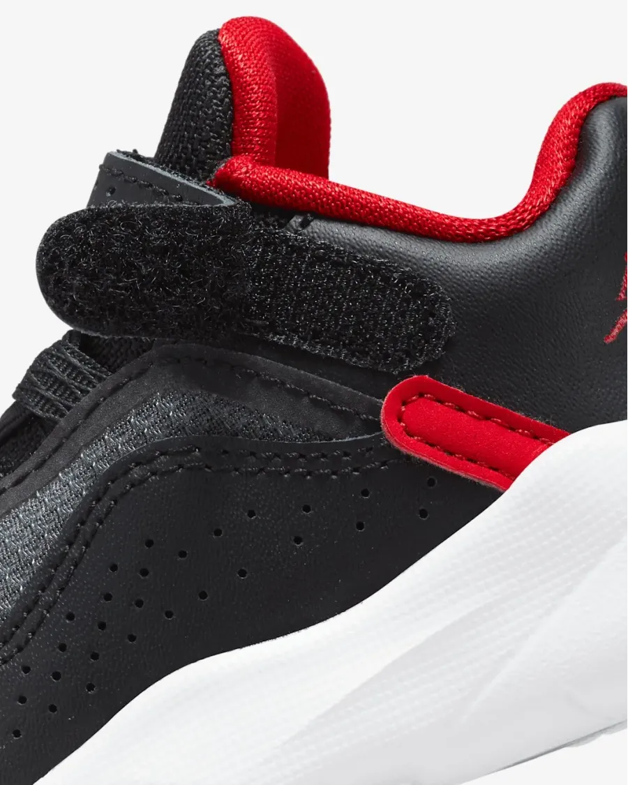 Кросівки Nike Air Jordan 11 CMFT Low CZ0906-006