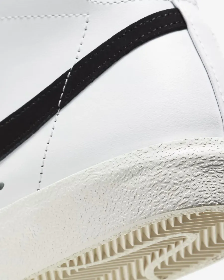 Кросівки Nike Blazer Mid '77 CZ1055-100