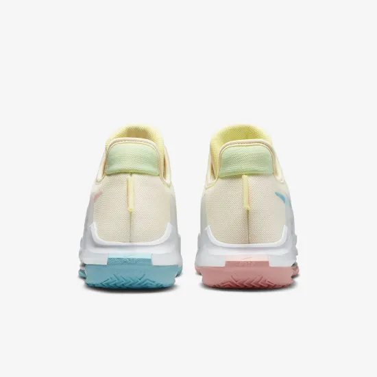 Кросівки Nike LeBron Witness 6 CZ4052-103