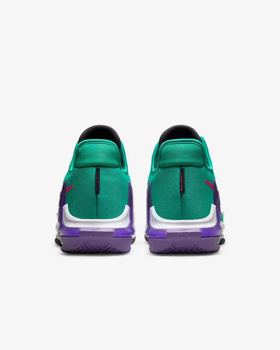 Кросівки Nike LeBron Witness 6 CZ4052-300