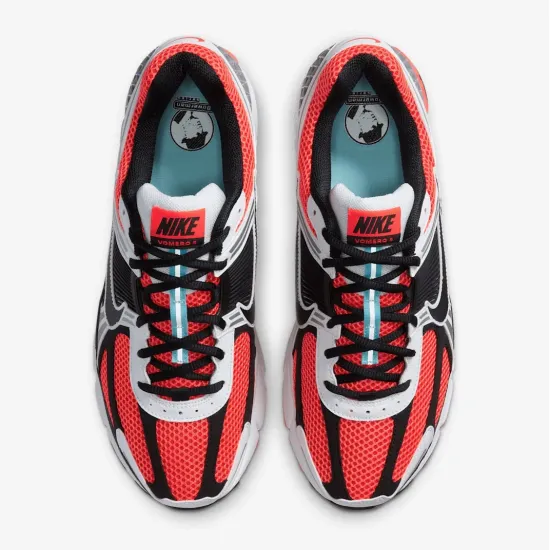 Кросівки Nike Zoom Vomero 5 SE CZ8667-600
