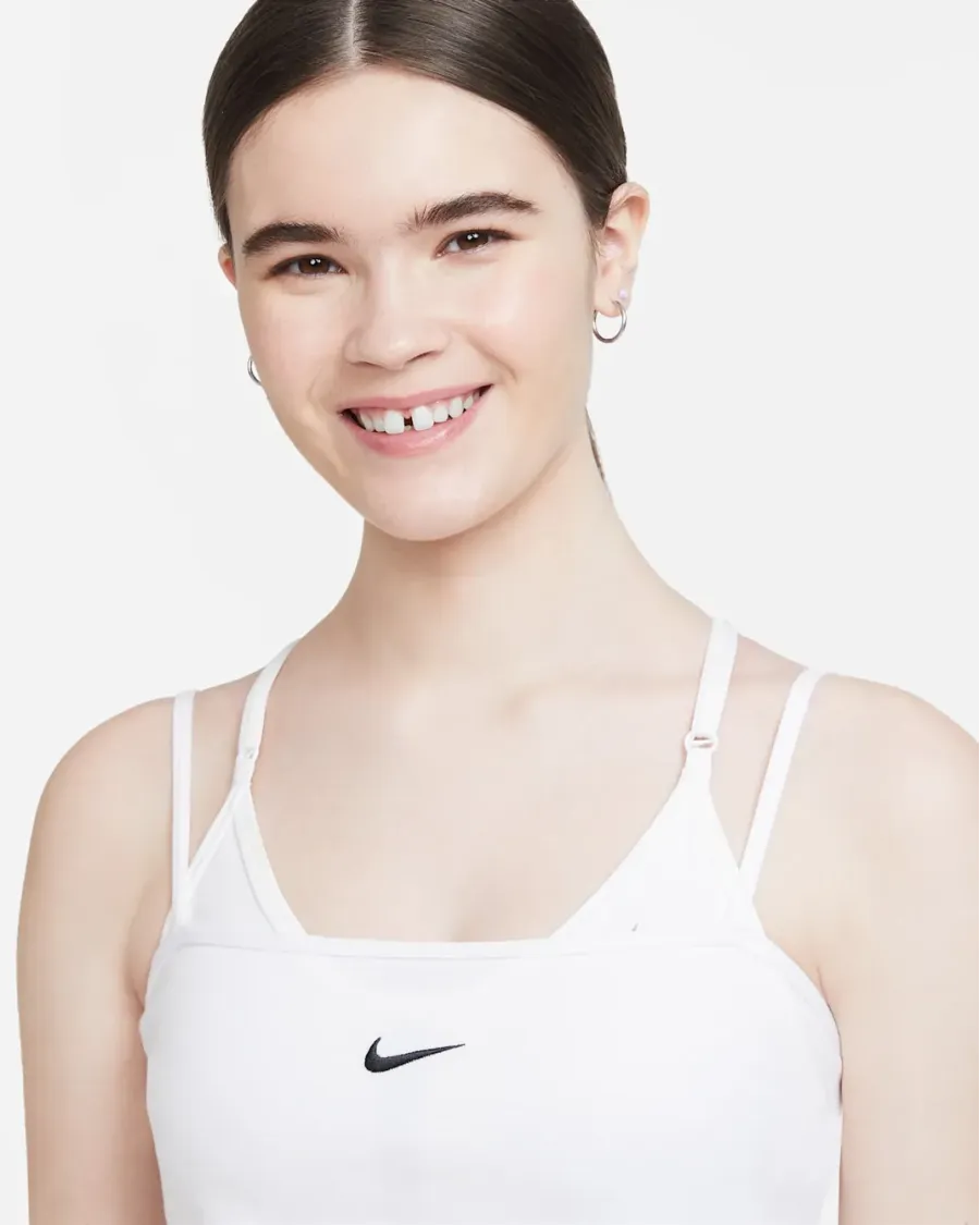 Майка Nike Sportswear Essential Logo CZ9294-100
