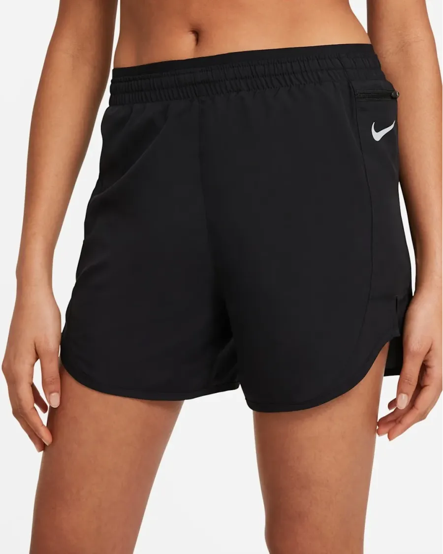 Шорти Nike Tempo Luxe CZ9576-010