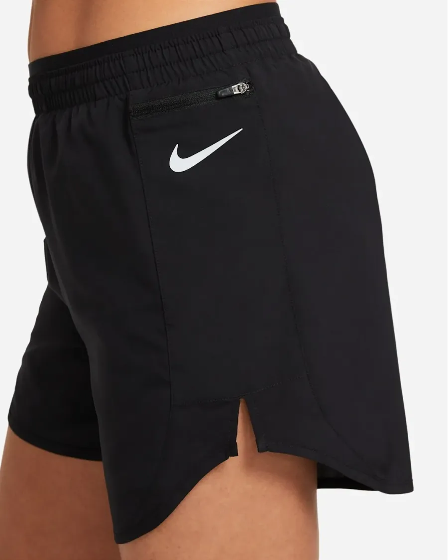 Шорти Nike Tempo Luxe CZ9576-010