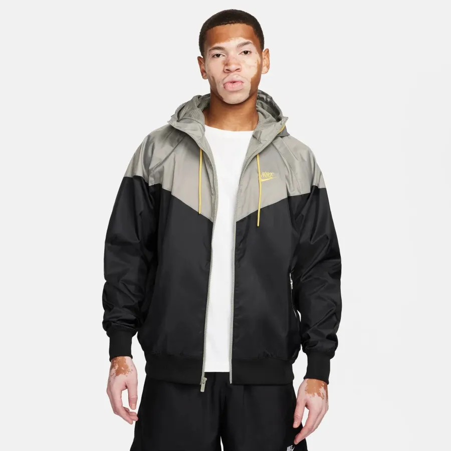 Куртка Nike Woven Lined Windrunner Hooded DA0001-017