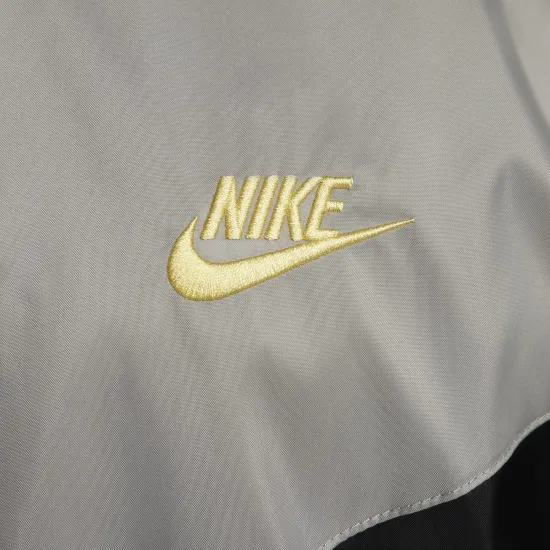 Куртка Nike Woven Lined Windrunner Hooded DA0001-017