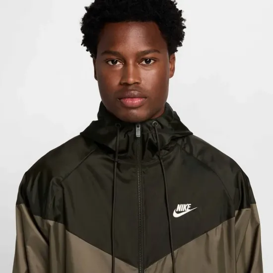 Куртка Nike Woven Lined Windrunner Hooded DA0001-222