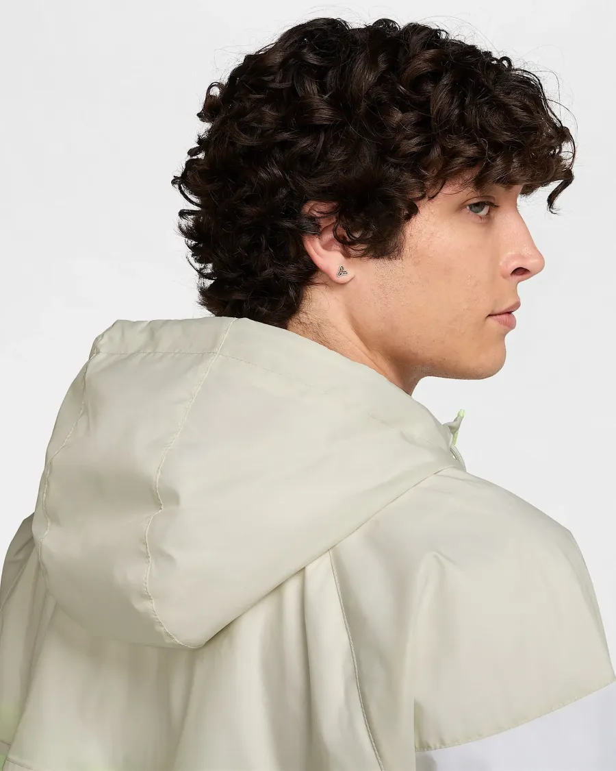 Куртка Nike Woven Lined Windrunner Hooded DA0001-701