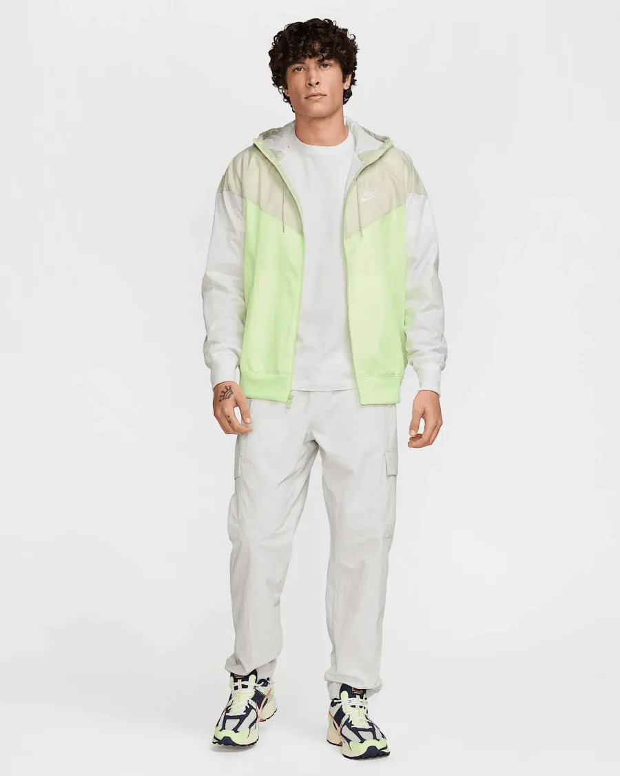 Куртка Nike Woven Lined Windrunner Hooded DA0001-701