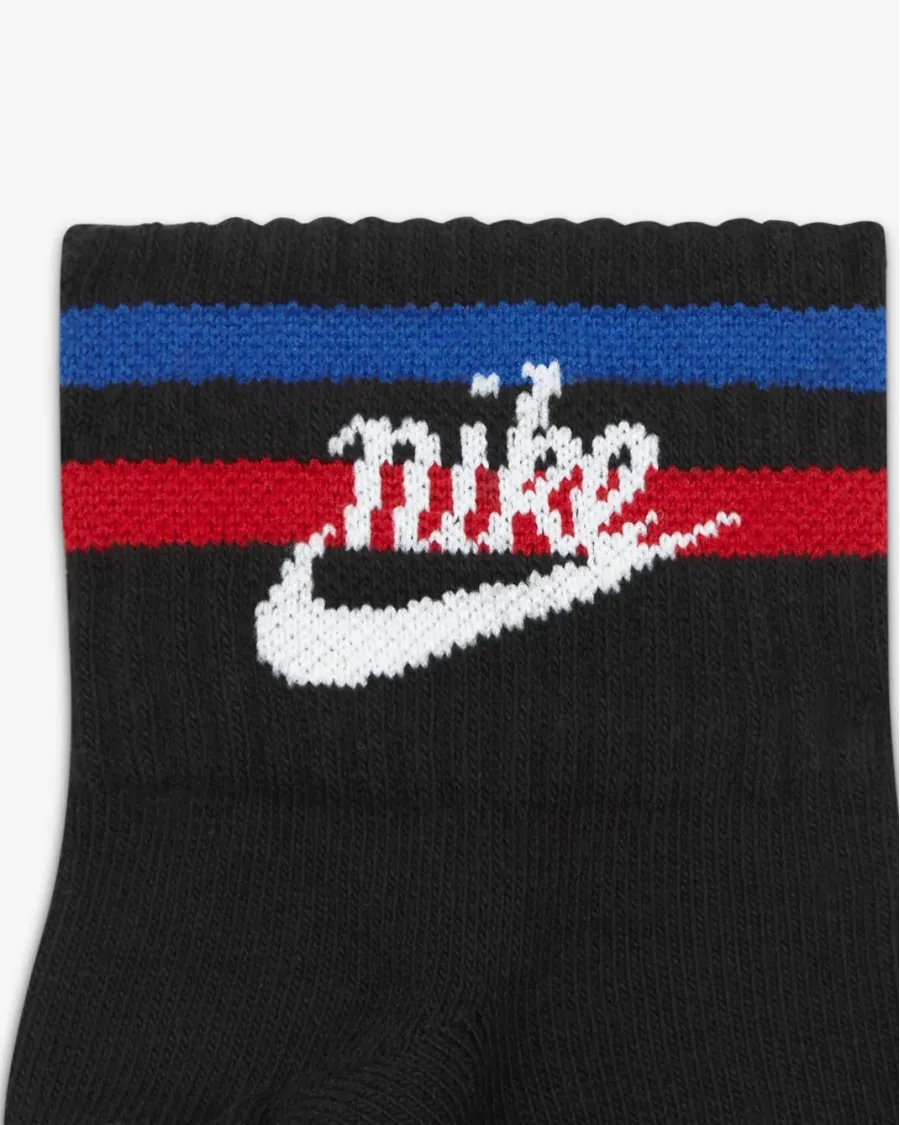 Шкарпетки Nike Everyday Essential DA2612-010