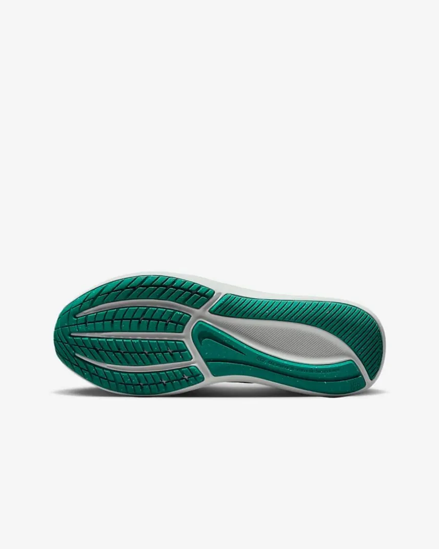 Кросівки Nike Star Runner 3 DA2776-102